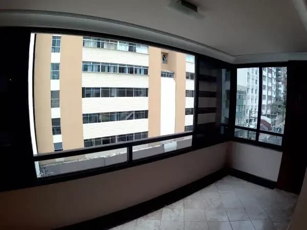 Apartamento à venda no bairro Graça em Salvador/BA