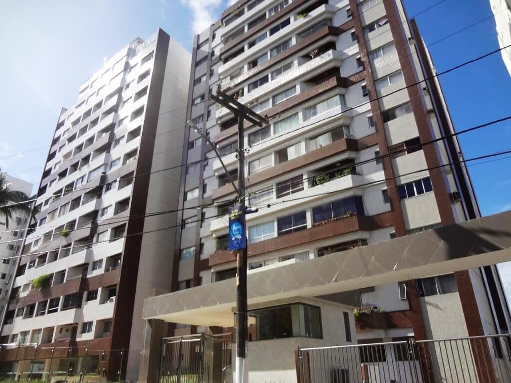 Excelente apartamento 3/4, sendo 01 suíte na Praça Igaratinga, Pituba