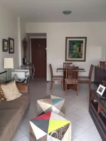 Apartamento à venda no bairro Costa Azul em Salvador/BA