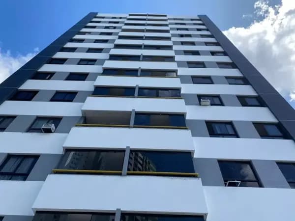 Apartamento à venda no bairro Candeal em Salvador/BA