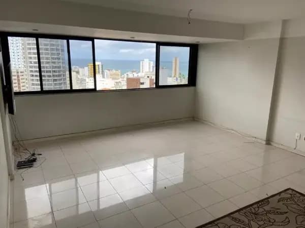 Apartamento à venda no bairro Barra em Salvador/BA