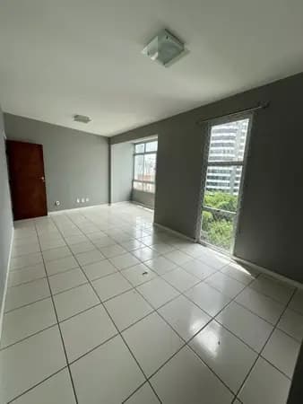 Apartamento para alugar no bairro Chame-Chame em Salvador/BA
