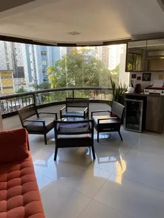 Apartamento à venda no bairro Jardim Apipema em Salvador/BA