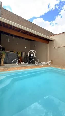 Casa Térrea à venda no bairro Jardim Anhanguera - Ribeirão Preto