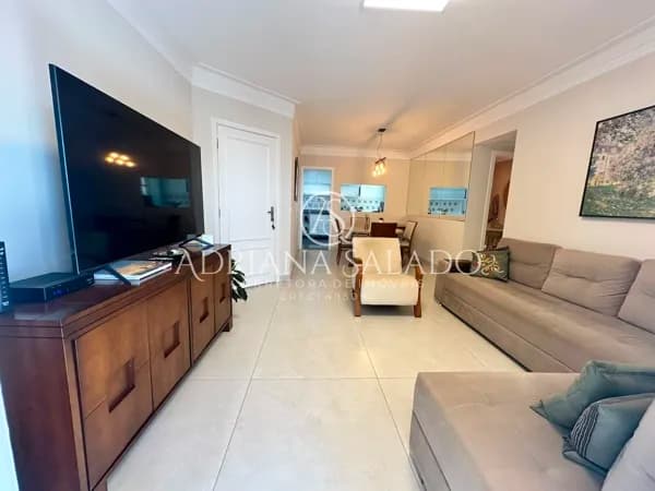 Apartamento à venda no Edifício Eduardo Homem de Melo
