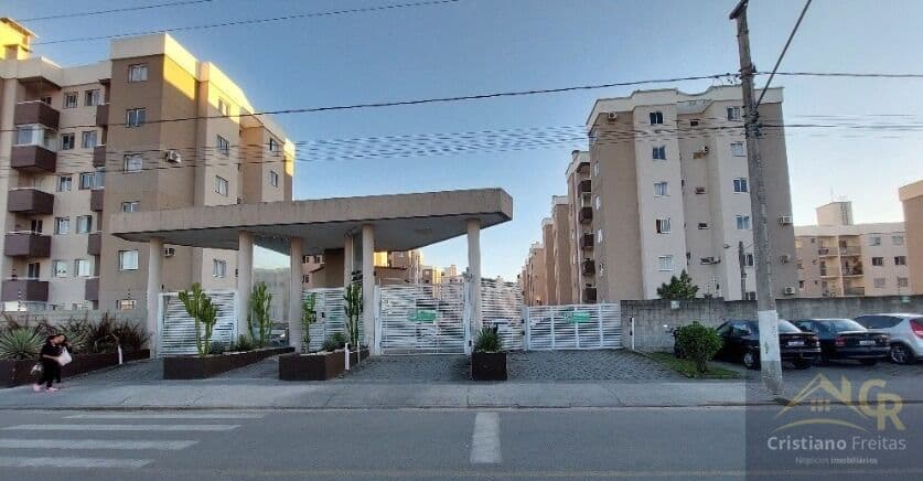 Apartamento à Venda em Biguaçu, com 2 dormitórios e sacada com churrasqueira Ilhas do Atlântico Residence