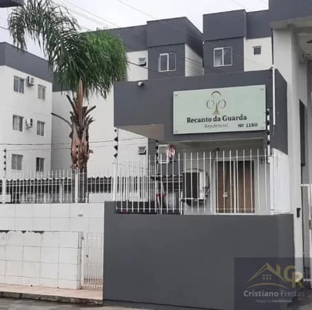 Apartamento 2 dormitórios na Guarda do Cubatão, Palhoça/SC