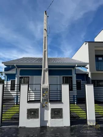 Casa nova 2 dormitórios no Bairro Forquilhas em São José