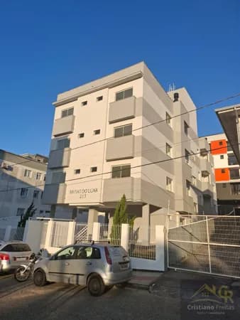 Apartamento novo, 2 dormitórios no Bairro Serraria em São José / SC