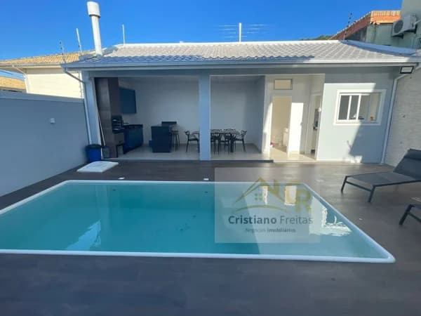 Casa Padrão para Venda em Ipiranga São José-SC