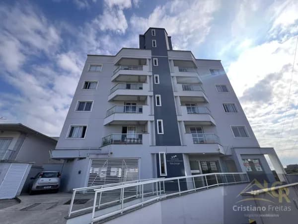 Apartamento 2 dormitórios sendo 1 suíte no bairro Pagani - Palhoça