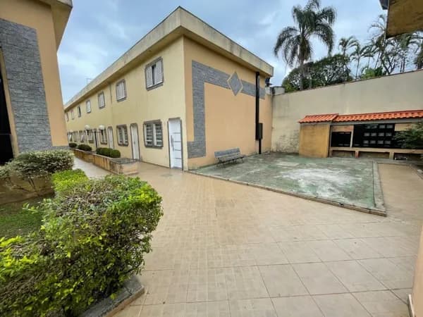 Sobrado com 2 dormitórios à venda, 70 m² por R$ 373.000,00 - Itaquera - São Paulo/SP