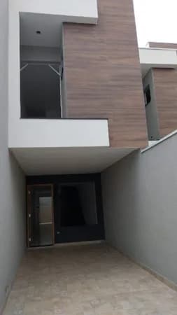 Sobrado com 3 dormitórios à venda