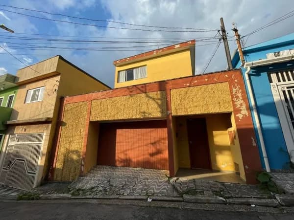 Sobrado com 4 dormitórios à venda, 225 m² por R$ 915.000,00 - Vila Carmosina - São Paulo/SP