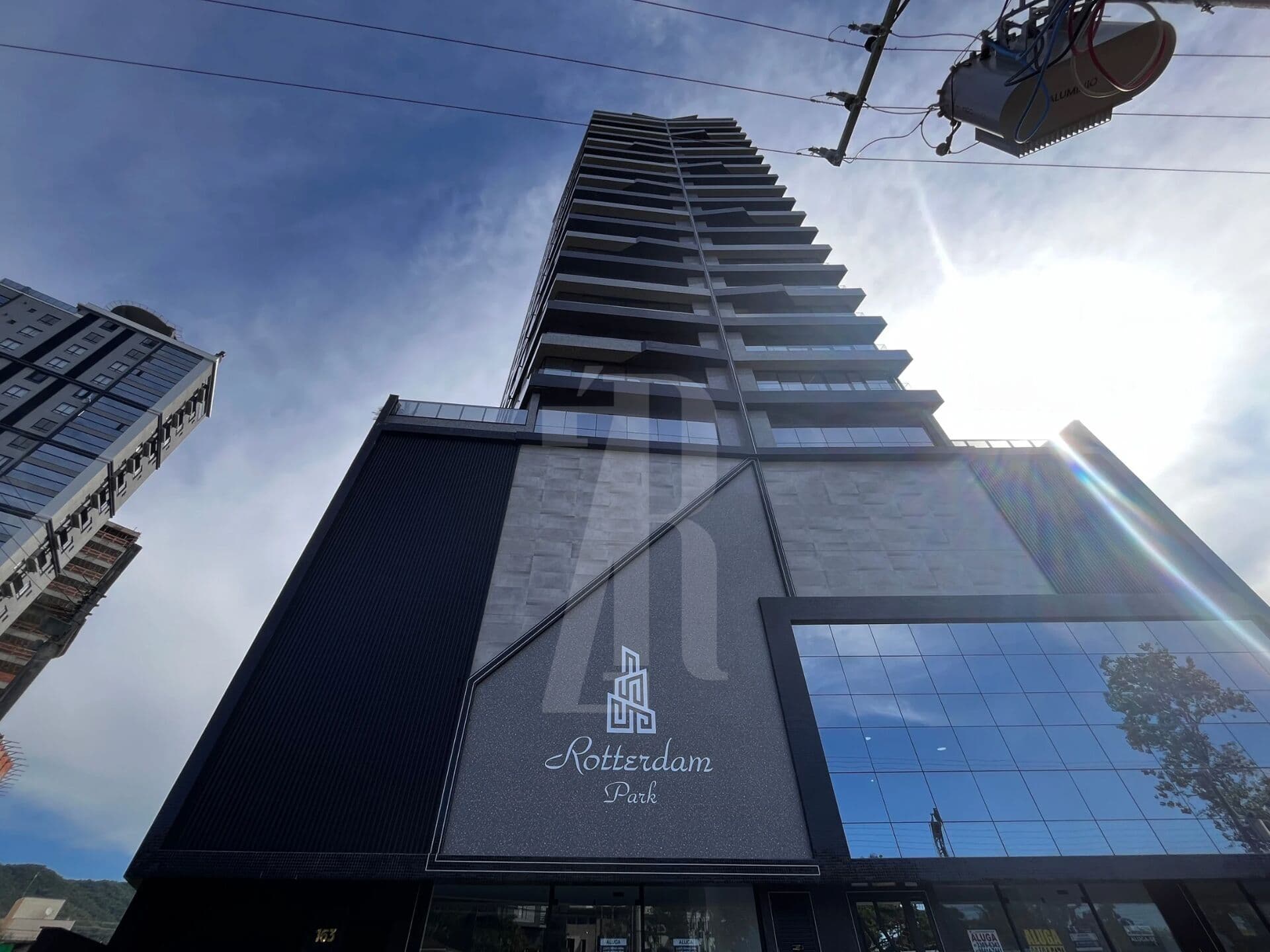 Apartamento de 3 suítes à venda em Porto Belo