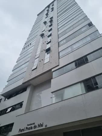 Apartamento de 2 suítes à venda em Balneário Camboriú