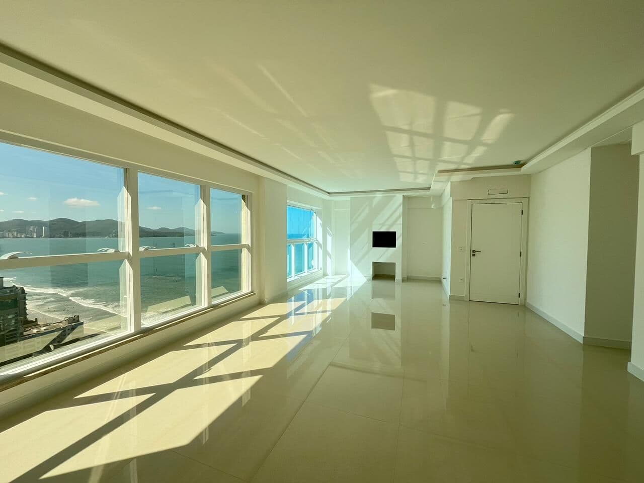 Apartamento de 4 suítes à venda no Grand Provence em Itapema