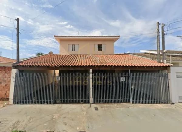 (OPORTUNIDADE PARA INVESTIMENTO) IMÓVEL SENDO 2 SOBRADOS DE 3 QUARTOS