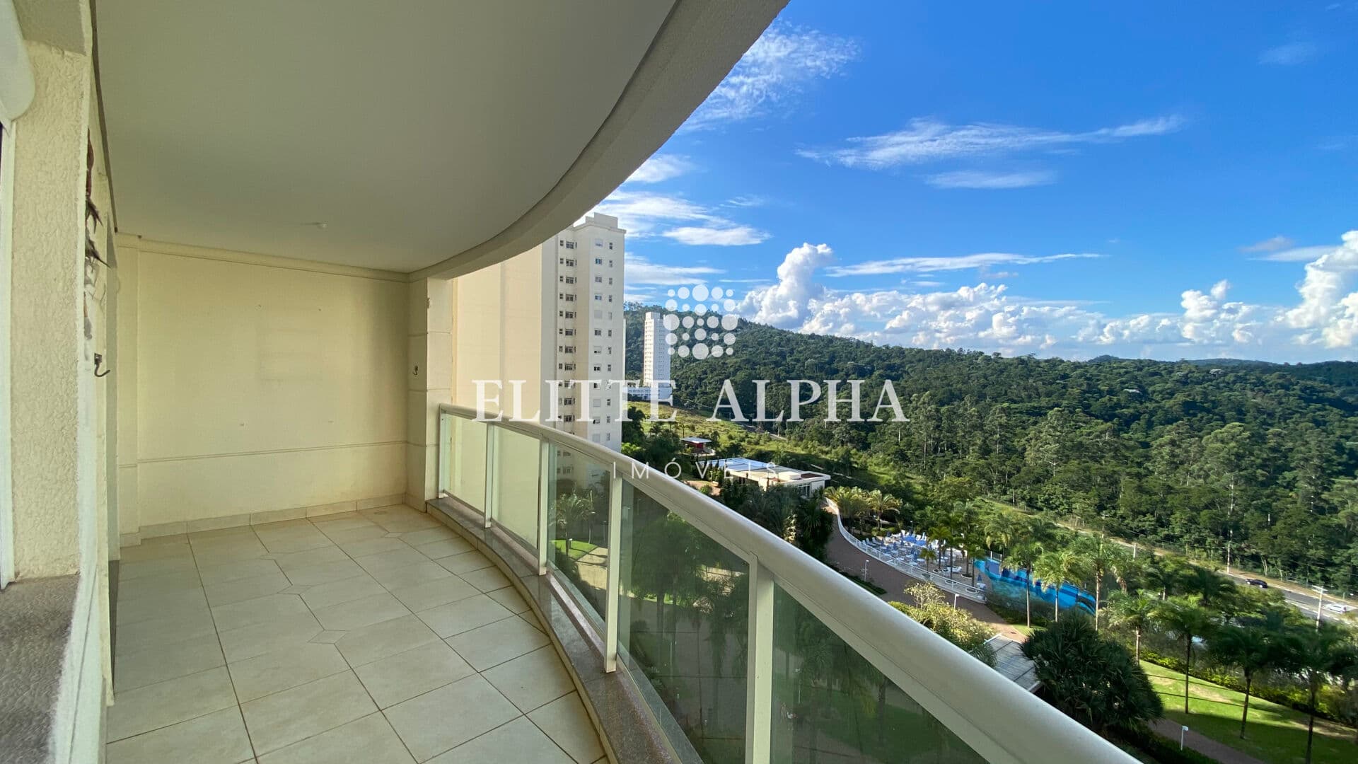 🏢 Apartamento para locação no Resort Tamboré – Alphaville