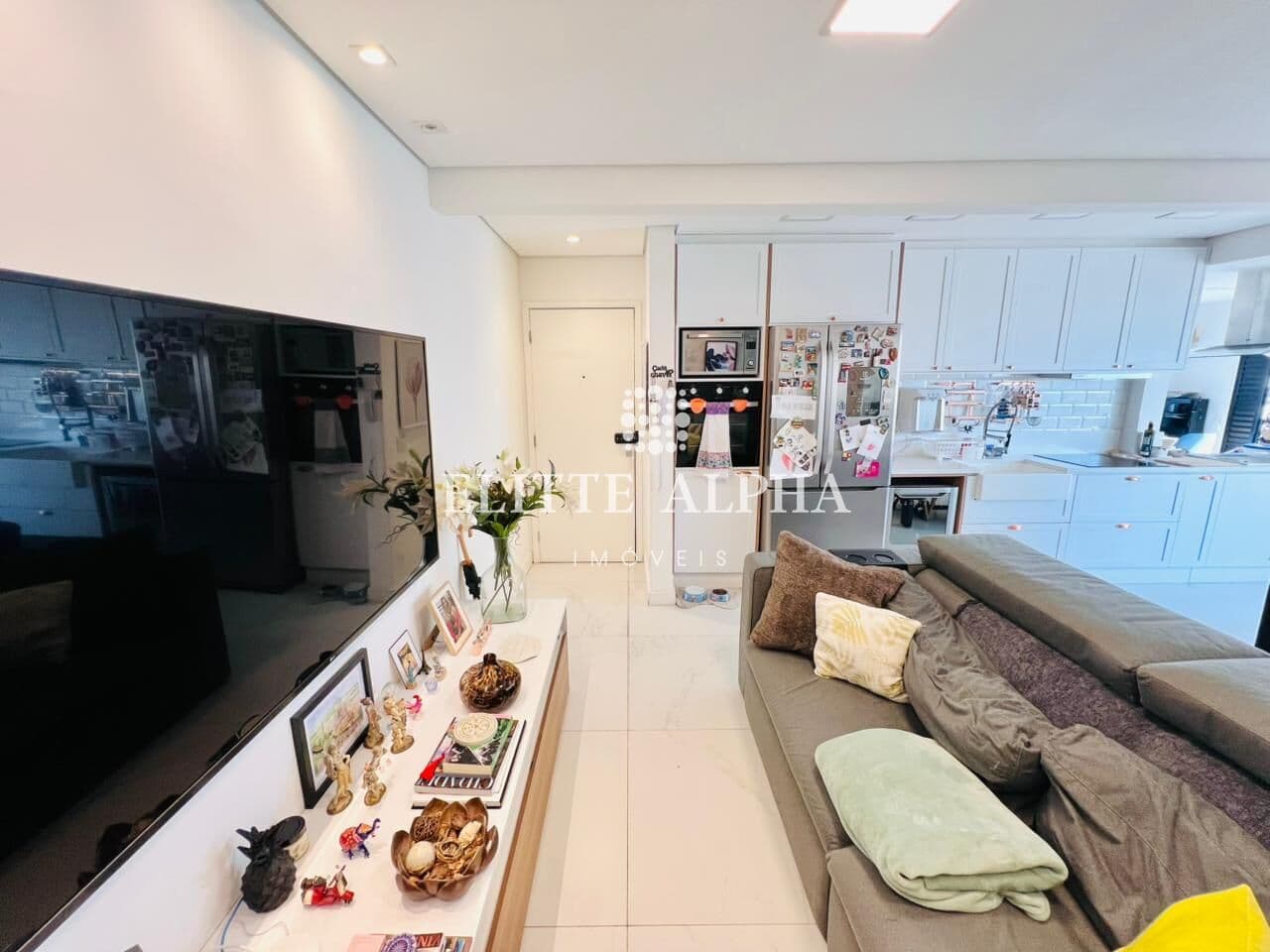 🏙️ Apartamento à Venda no Royal Park Alphaville – 90 m²