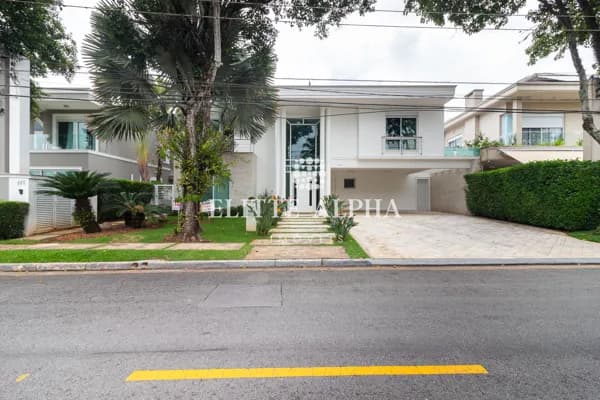 🏡 Casa à venda no Alphaville Residencial 1 – Alto Padrão