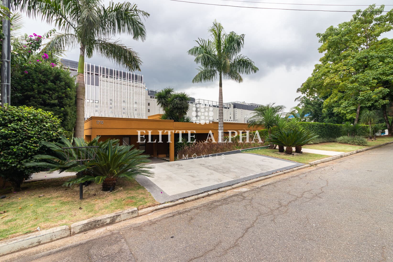 🏡 Casa à Venda em Tamboré 1 | Alphaville