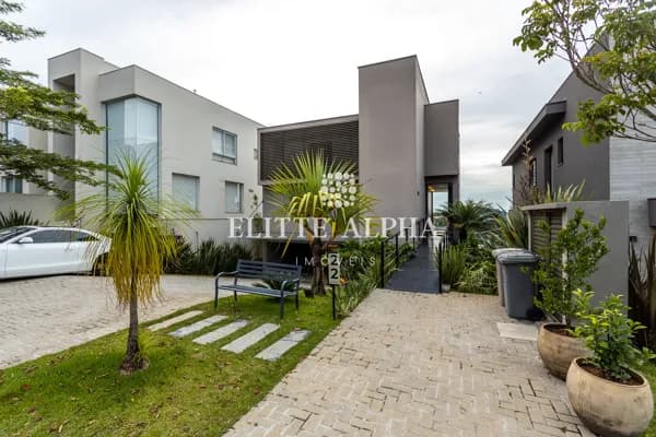🏡 Casa à Venda no Residencial Gênesis II – Vista Permanente e Arquitetura Moderna