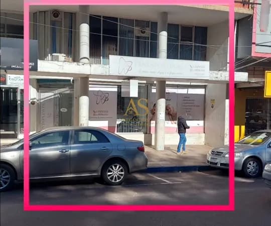 Sala comercial 2 pisos no coração da cidade
