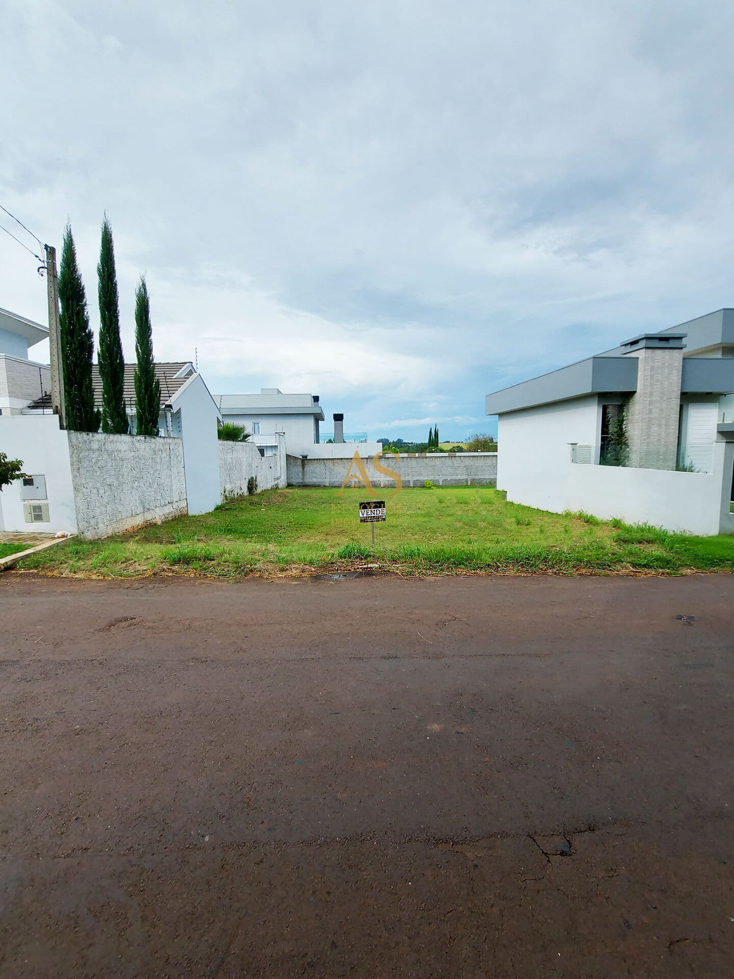 Lote/Terreno em Carazinho - Loeff