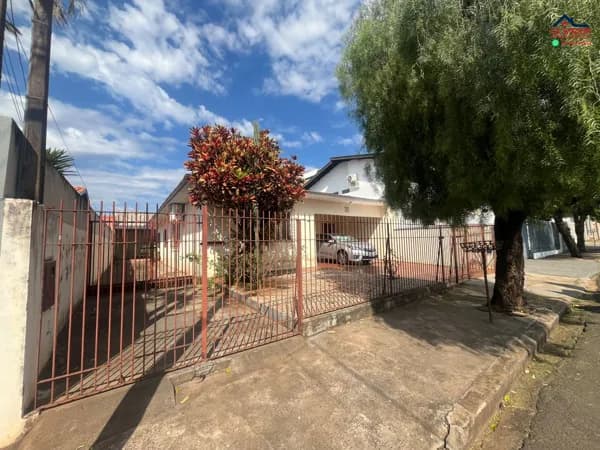 Casa em Pinheiros, Londrina/PR