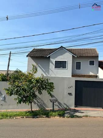 Sobrado em Jardim Maria Luiza, Londrina/PR