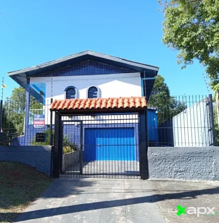 🏡 Casa à venda no bairro Pádua – excelente localização!