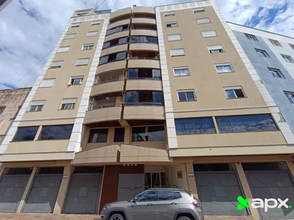 Apartamento com 04 dormitórios no Centro