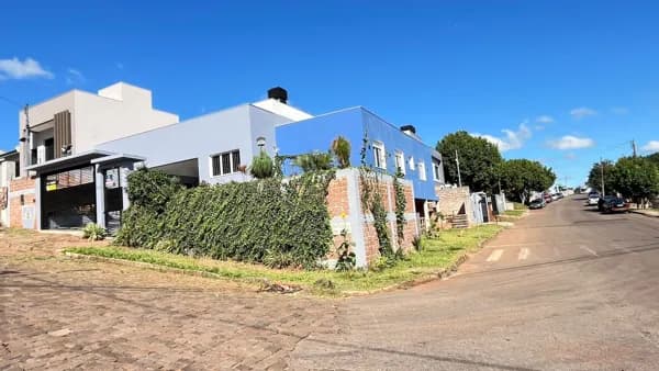 Casa em Carazinho - Laranjal