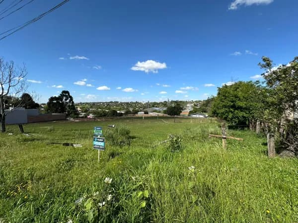 Lote/Terreno em Carazinho - Hípica