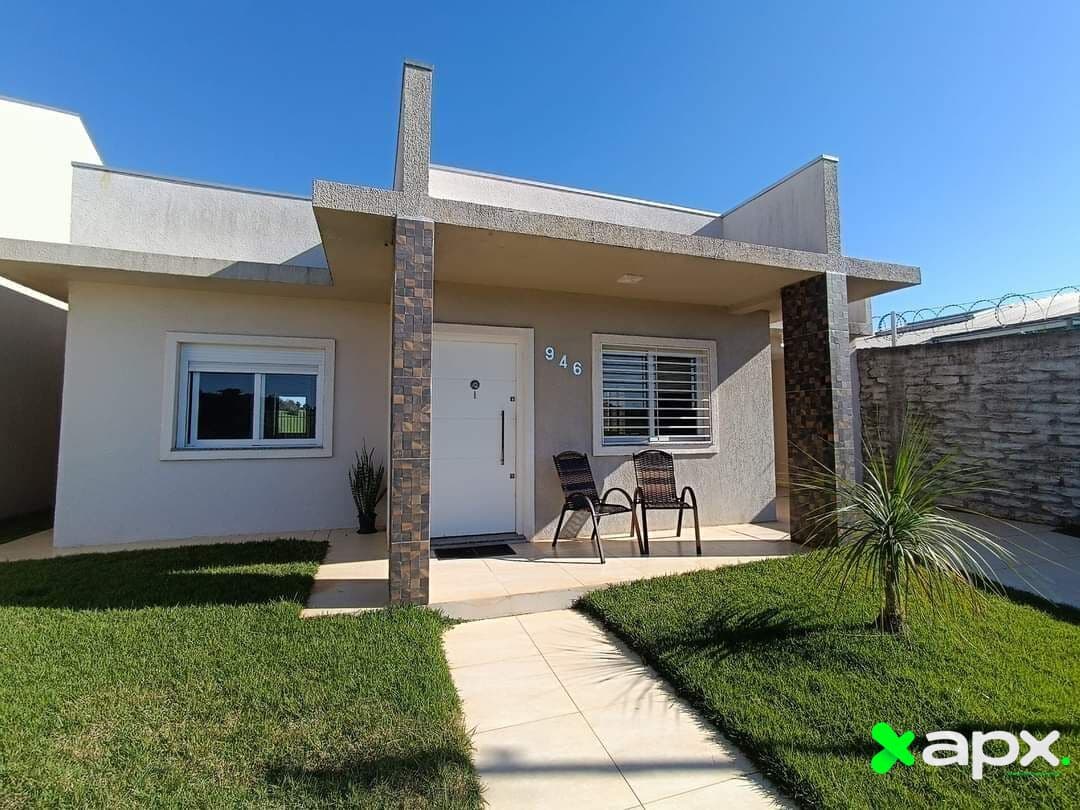 Linda Casa Semi Mobiliada
