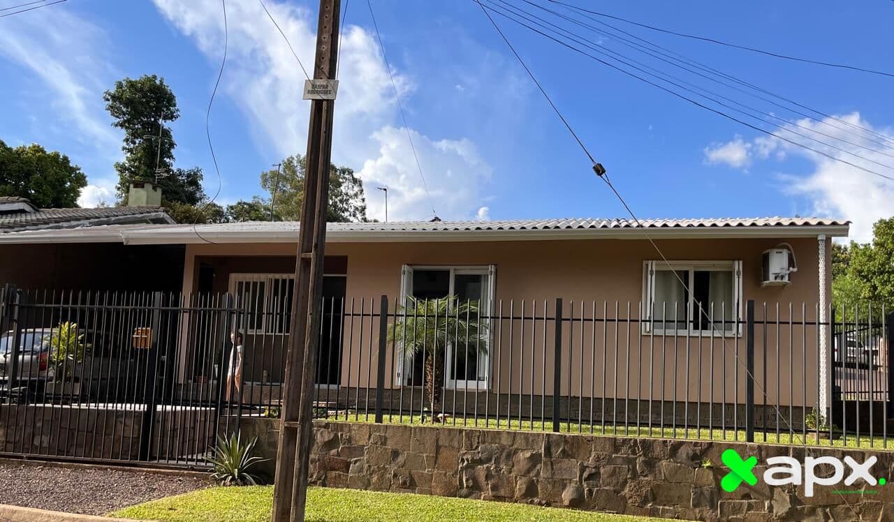 Casa em Carazinho - Operária