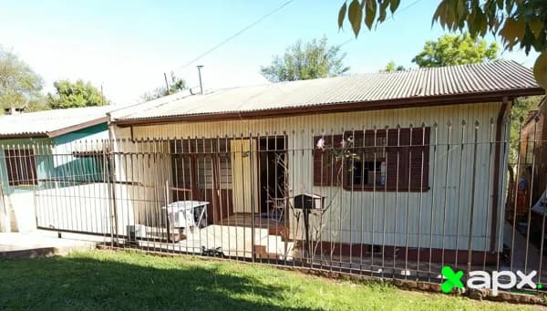 🏡 Casa à venda no Bairro Floresta!