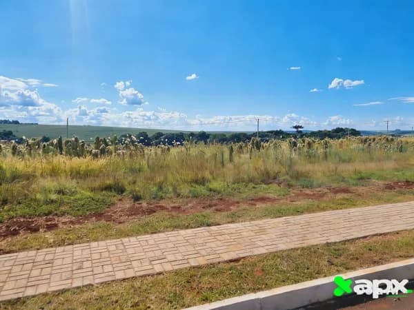 Terreno no Resid. Pátria com 450m²