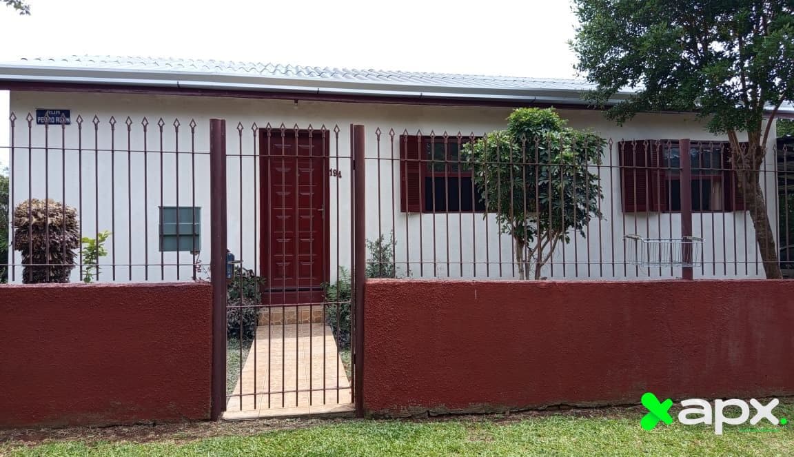 🏡 Casa de esquina à venda no bairro Ouro Preto!