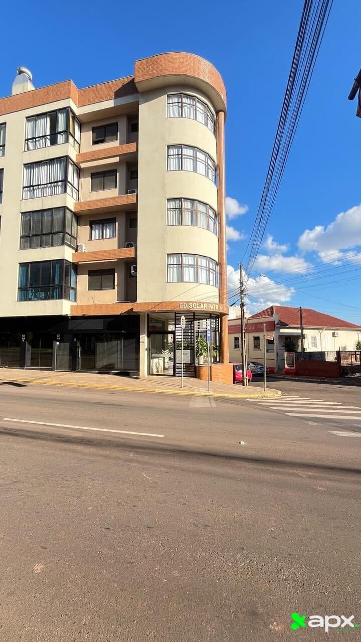 Apartamento na Avenida Pátria