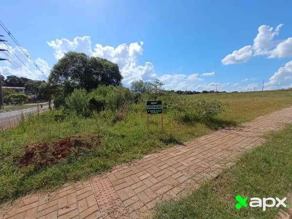 Terreno de esquina na Av. Pátria - Exclusividade APX