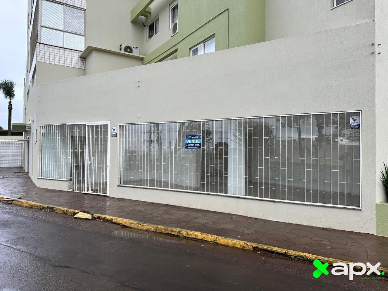 Sala comercial térrea de frente para a rua