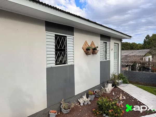 CASA ACONCHEGANTE - ÓTIMA LOCALIZAÇÃO