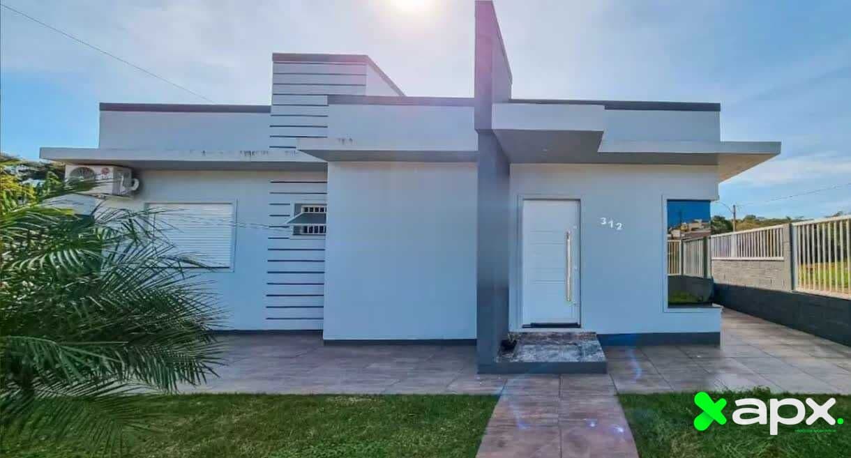 Casa linda com piscina!