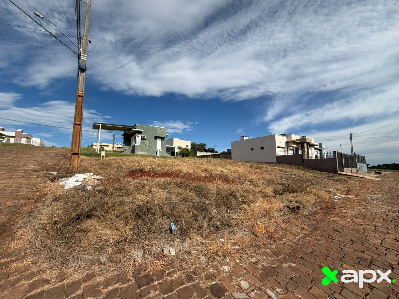 🏡 Terreno à venda