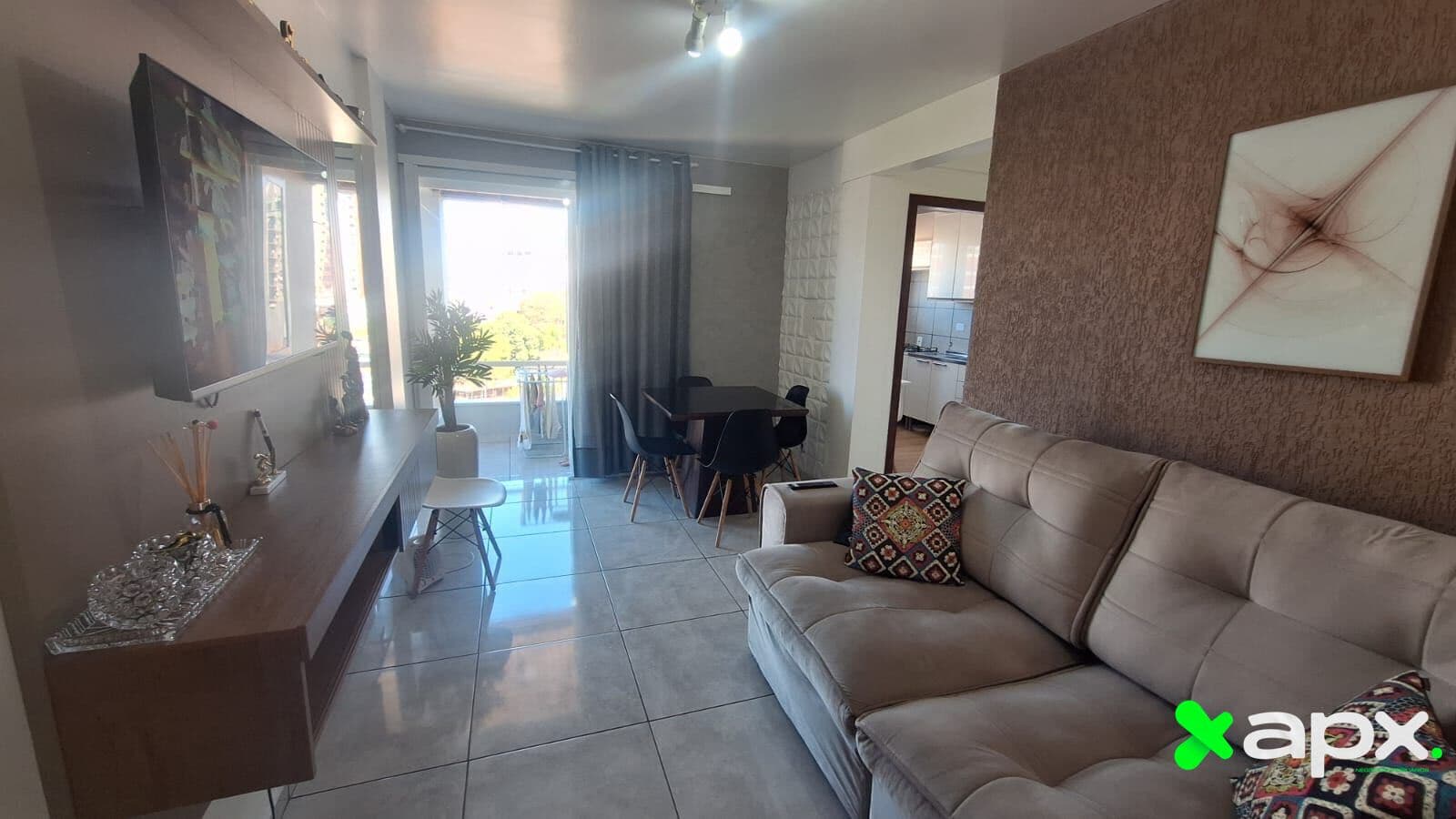 Apartamento Mobiliado de 01 dormitório - Bairro Centro