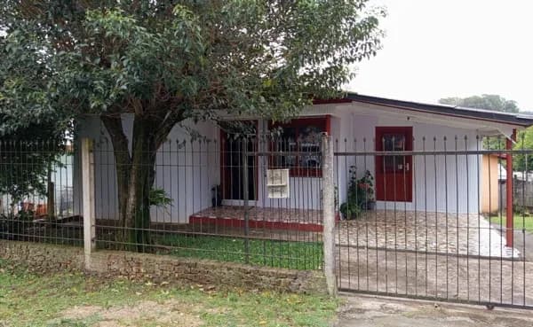 🏡 Casa à venda no Bairro Fey!