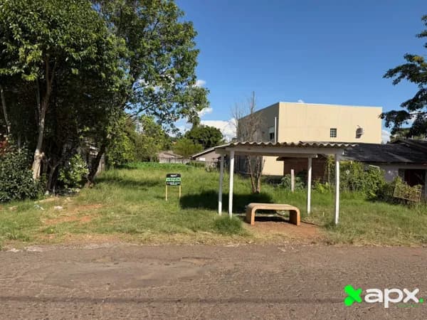 Terreno disponível, oportunidade para que quer metragem e preço!