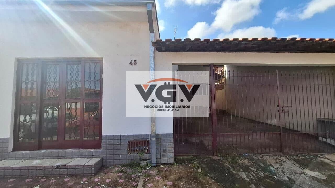 Casa em Porto Feliz - Centro